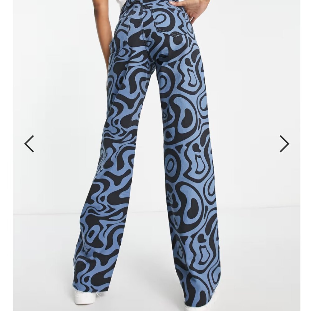 NWT Stradivarius Printed Blue Retro Print Dad Jeans Sz 4 Tall - Picture 3 of 14